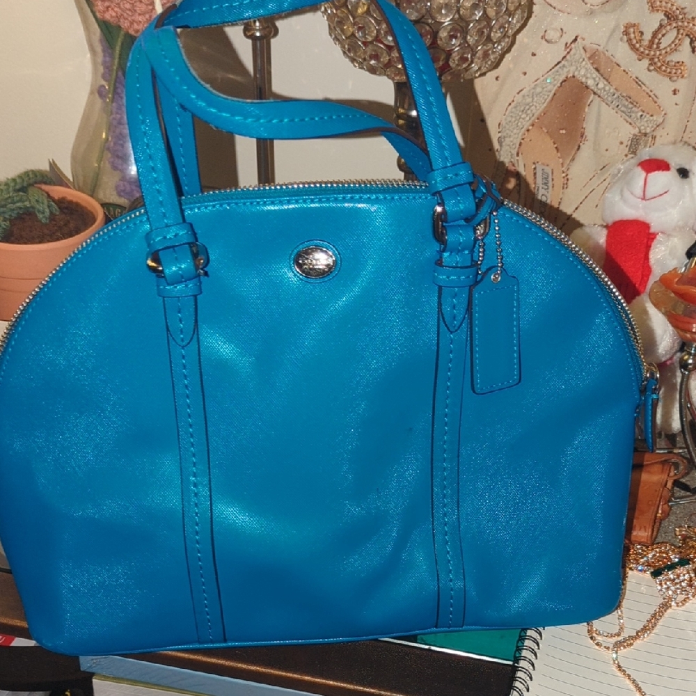 Coach Satchel with Double Handles And Strap